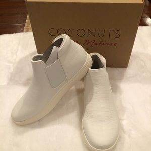 Matisse Footwear Harlan White Leather Slip on